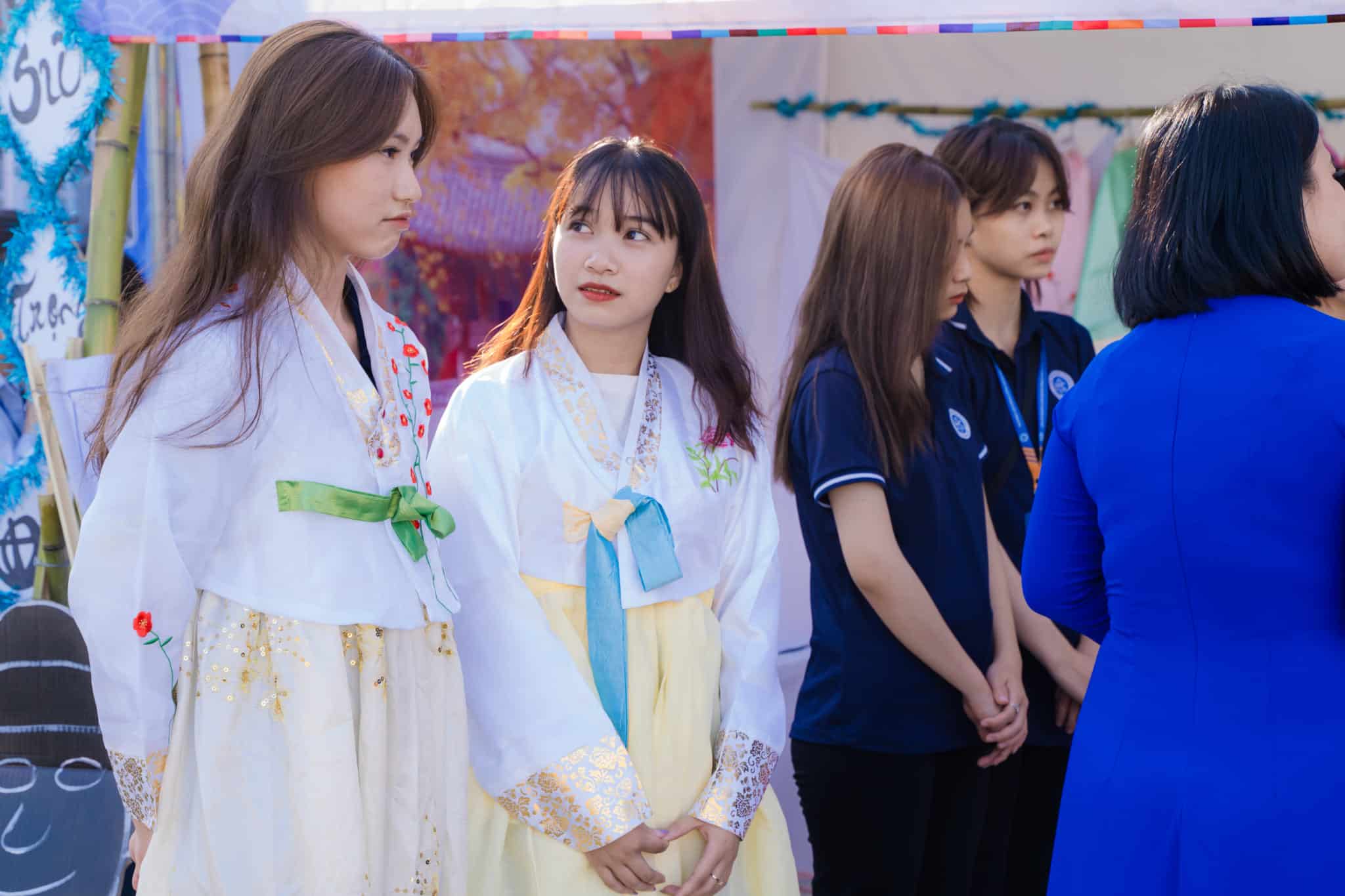 TRƯỜNG CAO ĐẲNG HÀ NỘI