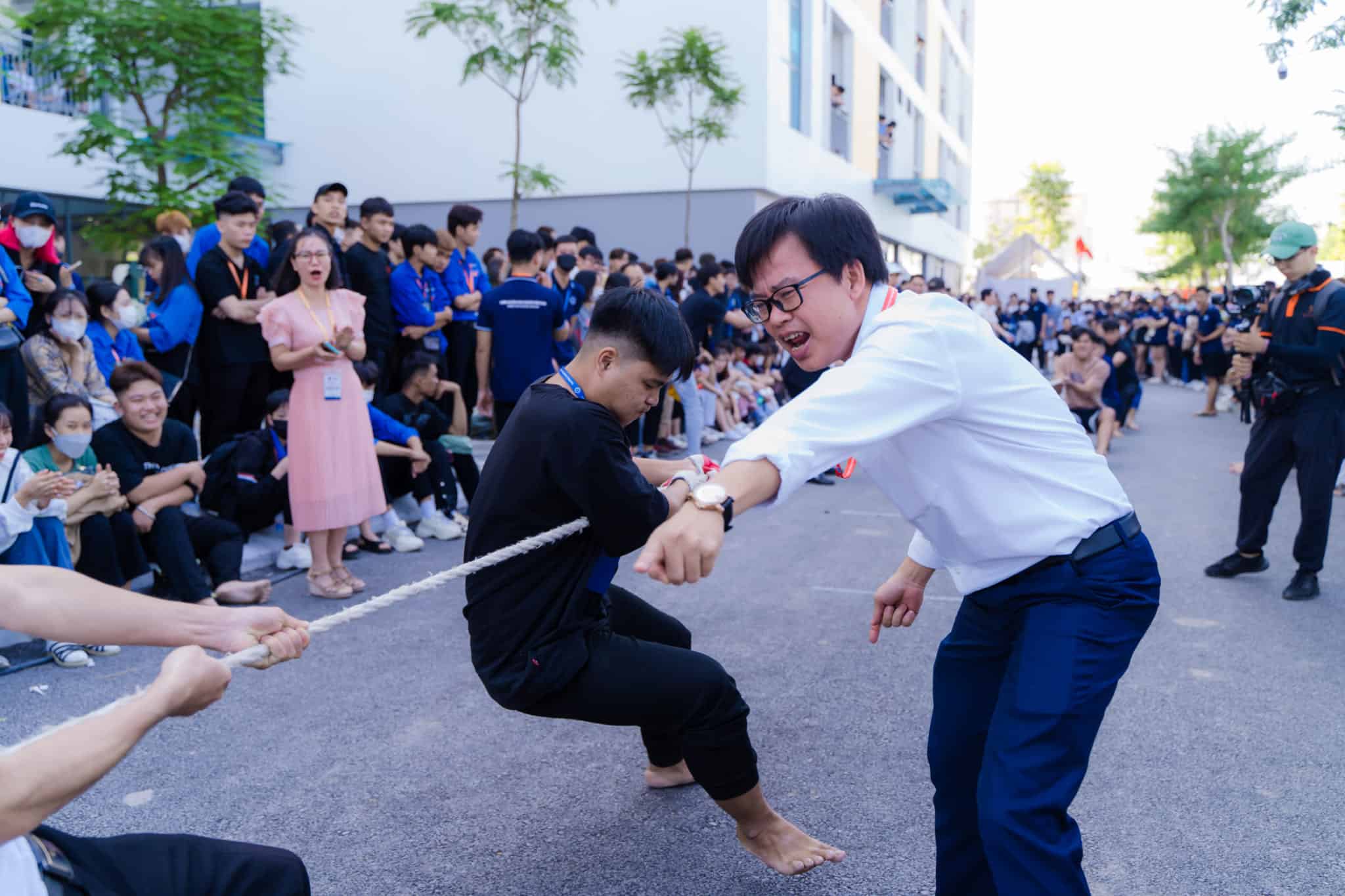 TRƯỜNG CAO ĐẲNG HÀ NỘI