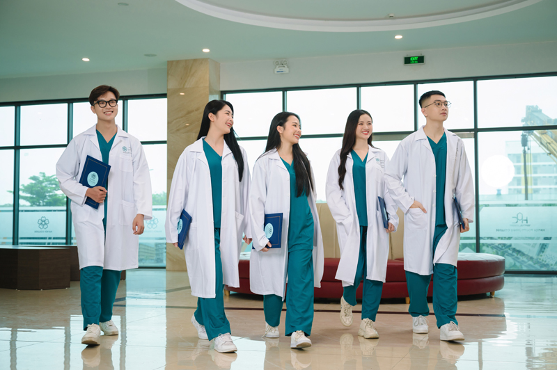 TRƯỜNG CAO ĐẲNG HÀ NỘI