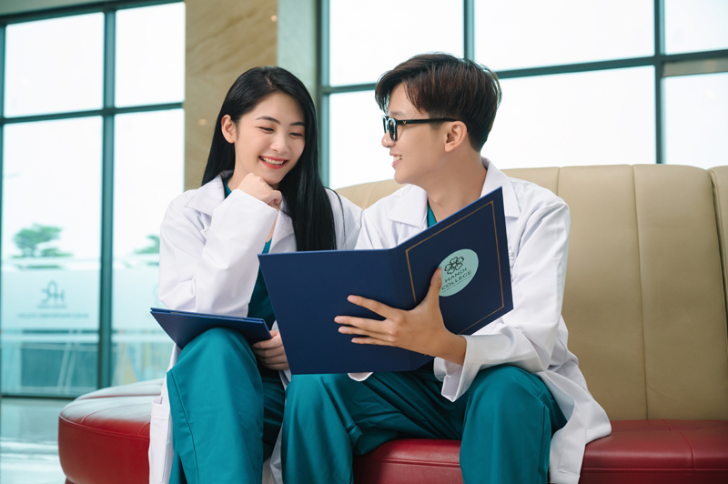 TRƯỜNG CAO ĐẲNG HÀ NỘI