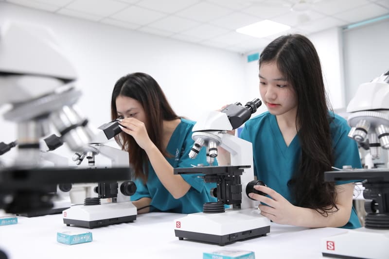 TRƯỜNG CAO ĐẲNG HÀ NỘI