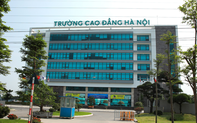 TRƯỜNG CAO ĐẲNG HÀ NỘI