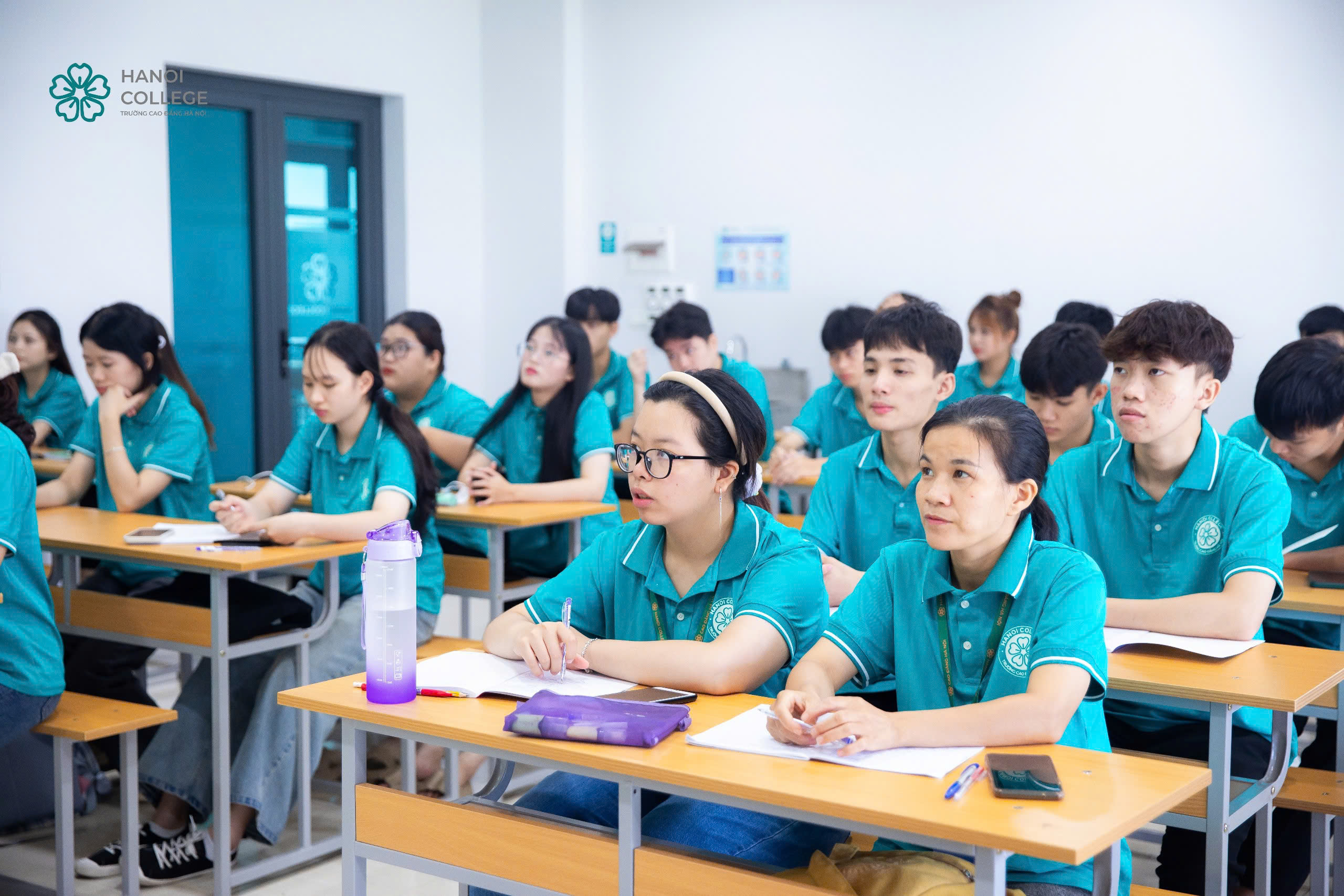 TRƯỜNG CAO ĐẲNG HÀ NỘI