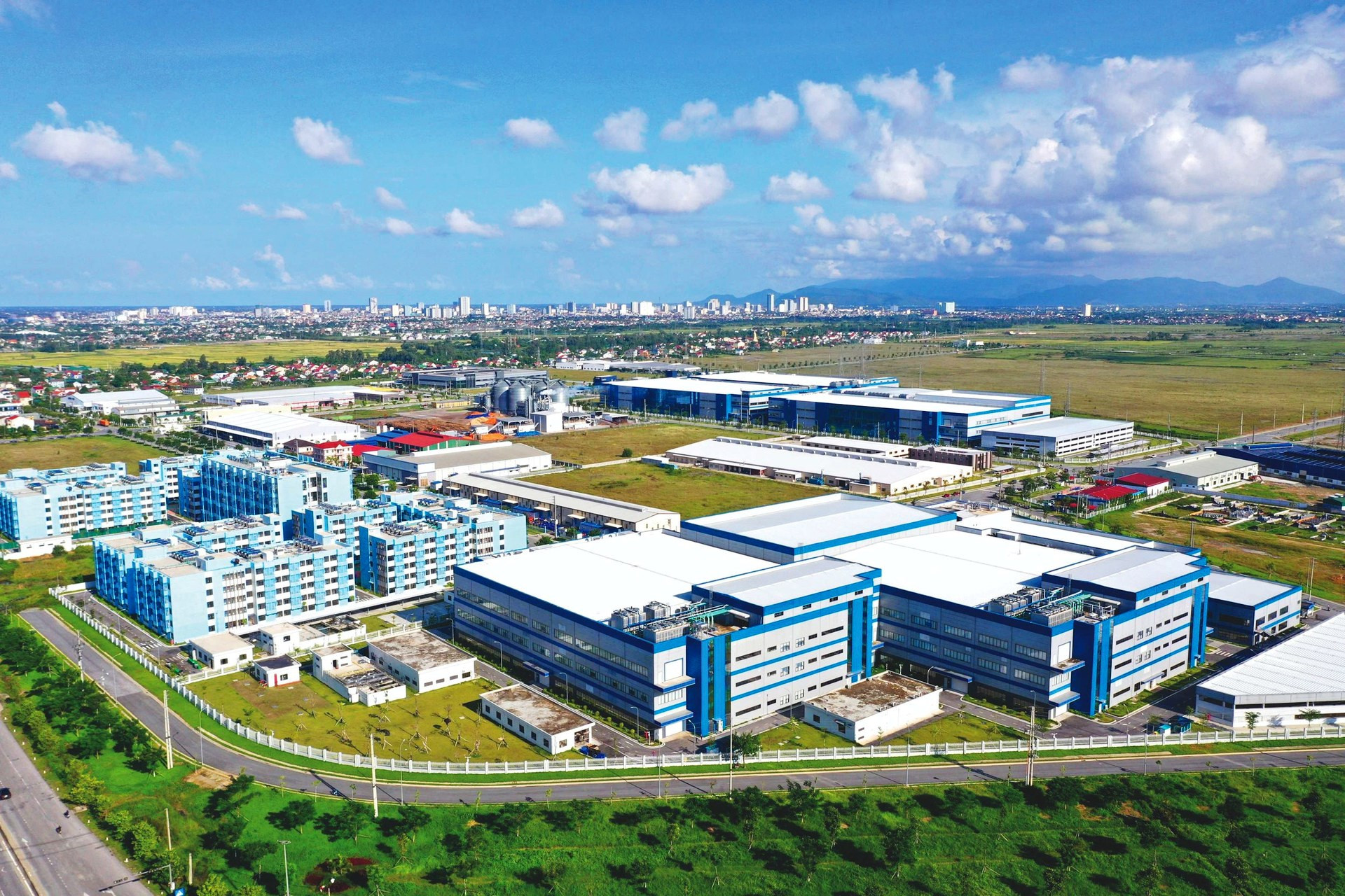 TRƯỜNG CAO ĐẲNG HÀ NỘI