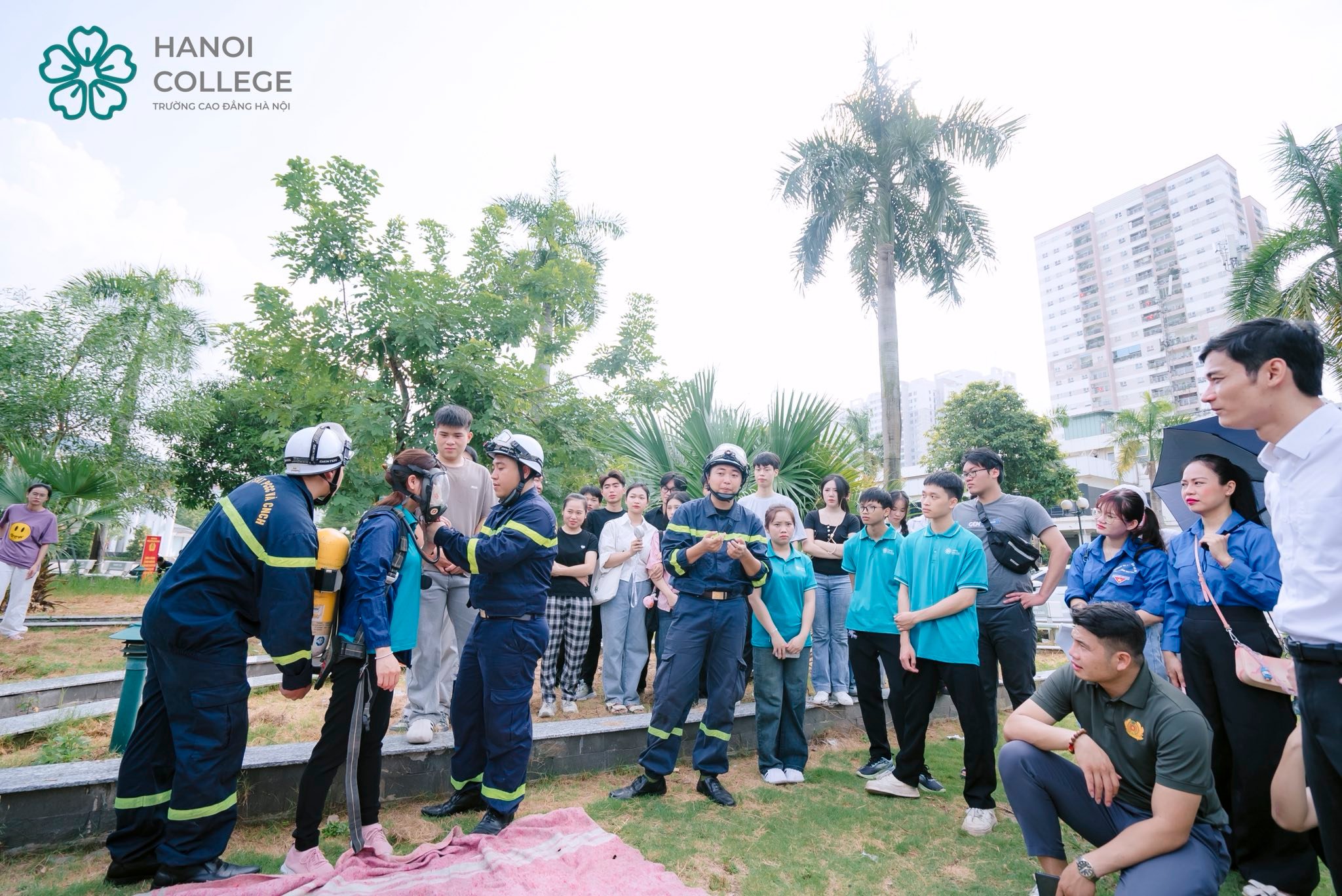 TRƯỜNG CAO ĐẲNG HÀ NỘI