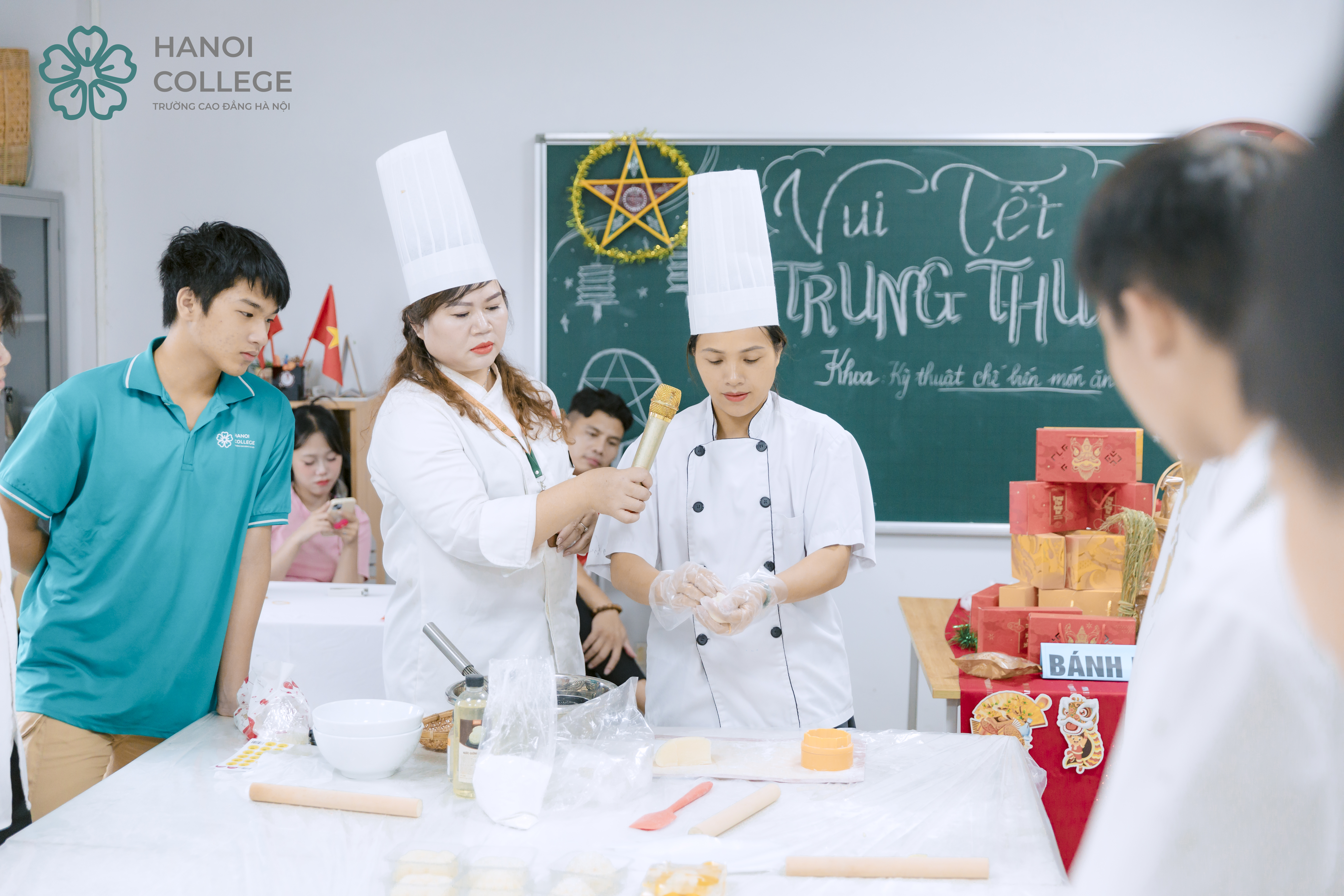 TRƯỜNG CAO ĐẲNG HÀ NỘI