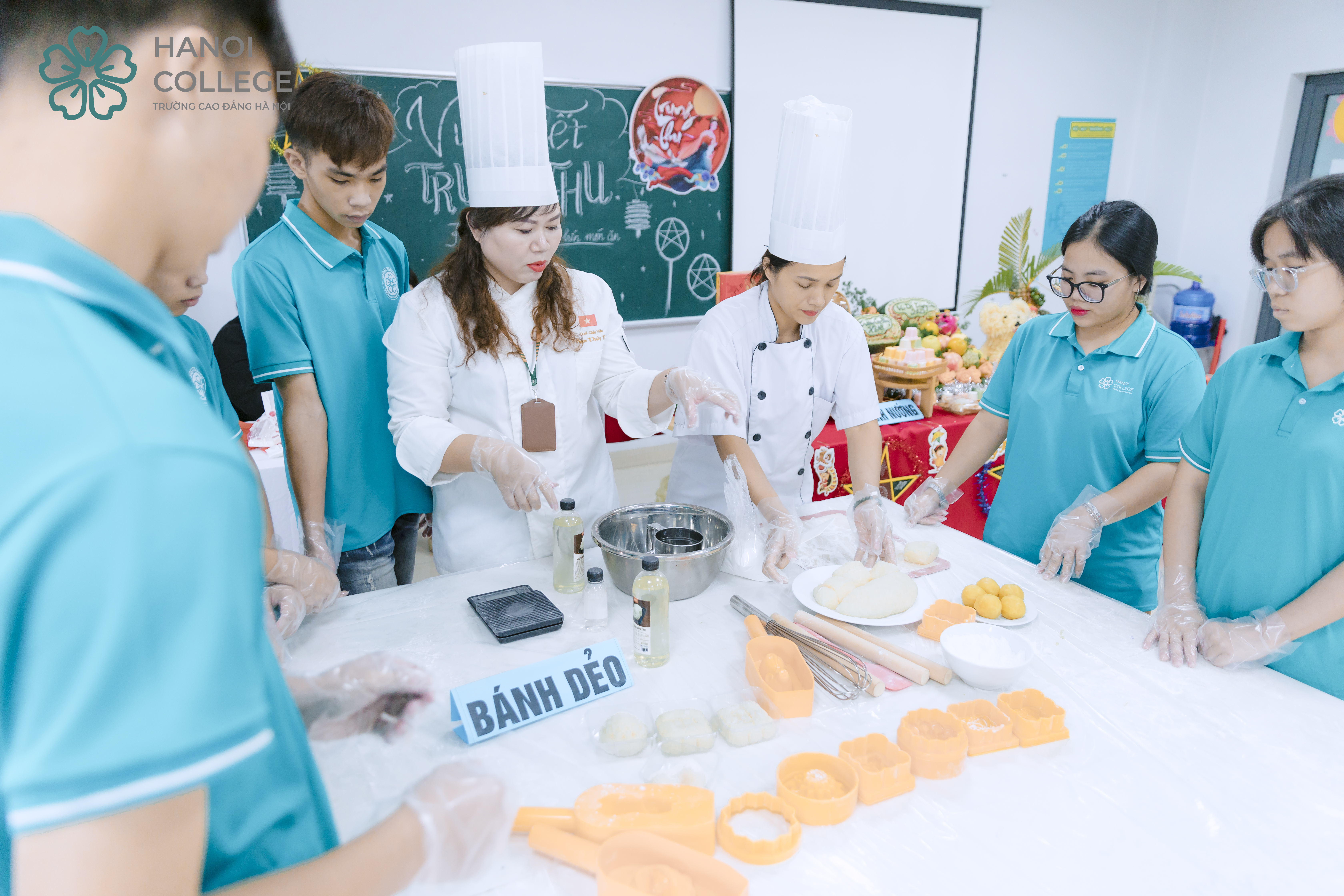 TRƯỜNG CAO ĐẲNG HÀ NỘI