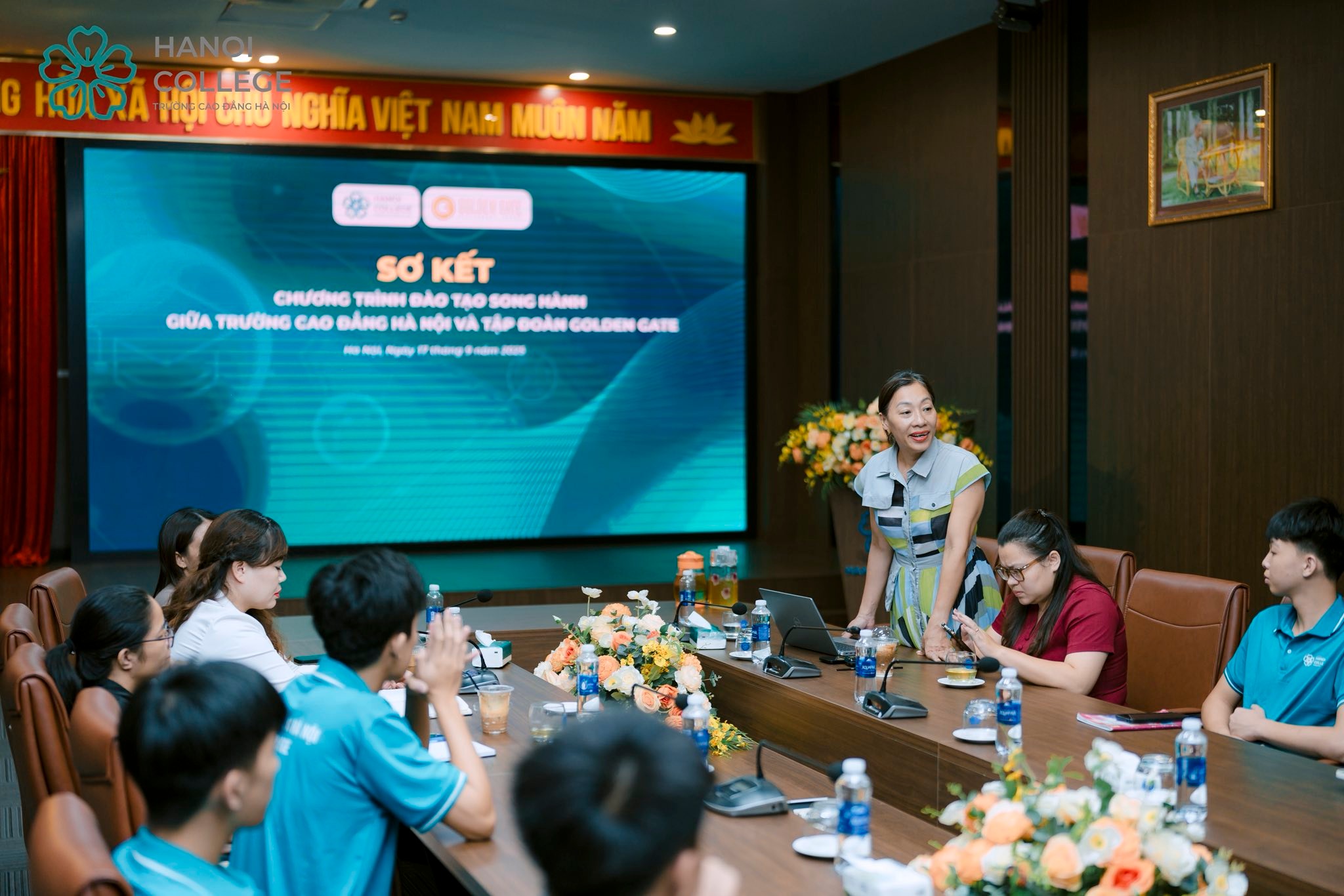 TRƯỜNG CAO ĐẲNG HÀ NỘI